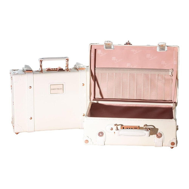 DAISY FIELDS Personalized keepsake trunk in golden white (Personalized inside)