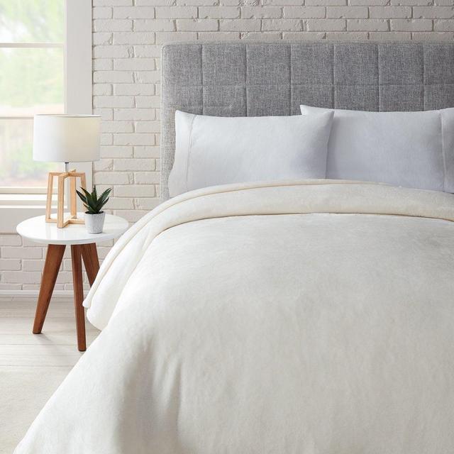 Better Homes & Gardens Luxury Velvet Plush Blanket, King, Ivory