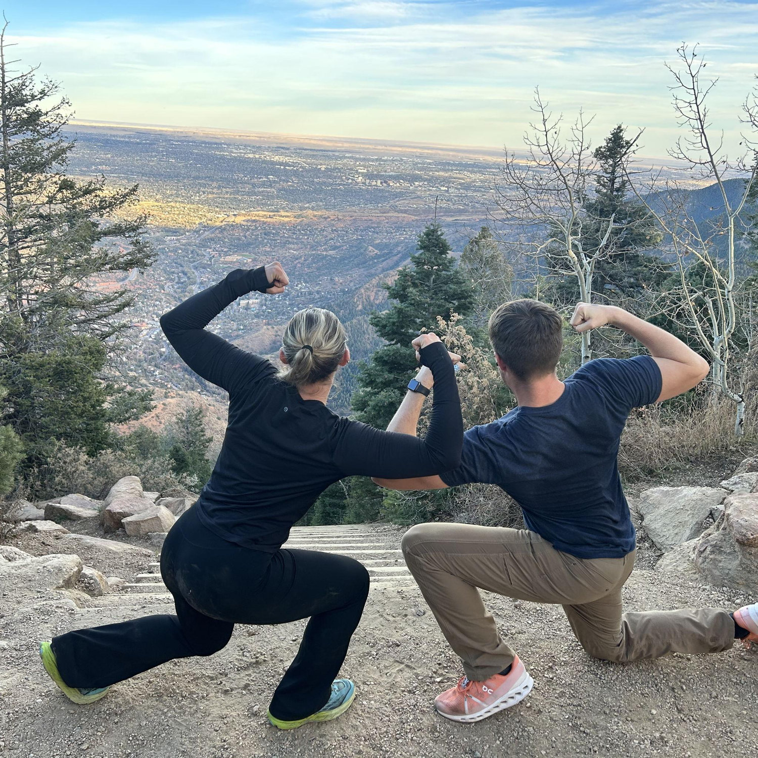 Couples who incline together, stay together!