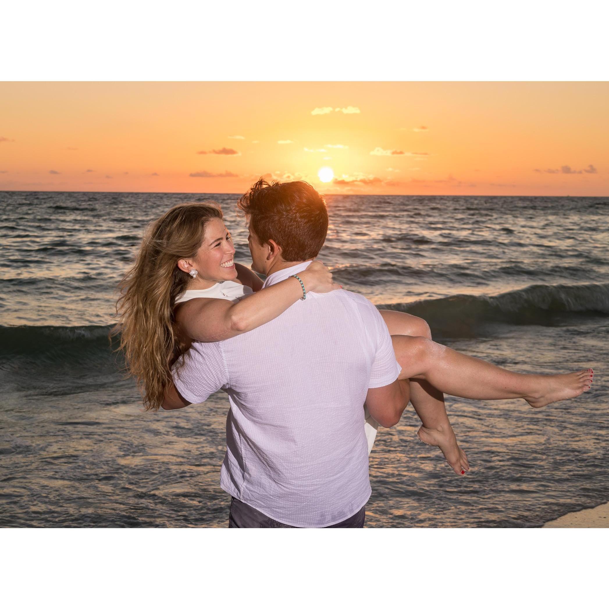 Engagement photo session in Anna Maria Island, FL (where Gillian's family goes every summer!).