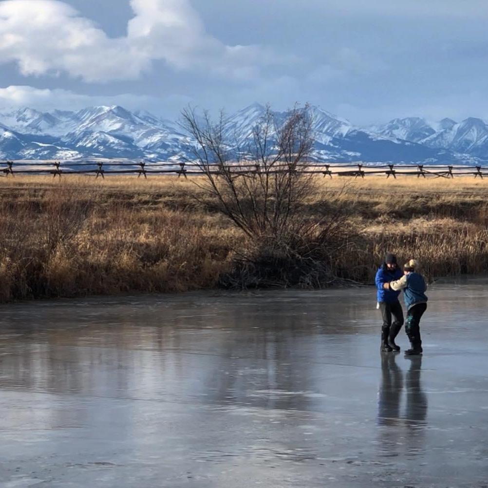 MT: Heart Bar X Ranch = Britt’s Home. Dancin’ Amongst the Crazies on thin ice with not a care in a world just a song in our two left booted soles. 🏔️🕺🏻💃❄️🥾