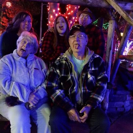 It's a tradition for my family to go to Patti's every year and look at Christmas lights and take pics together. I had to take some silly ones with my sis,grandparents and Tyler.