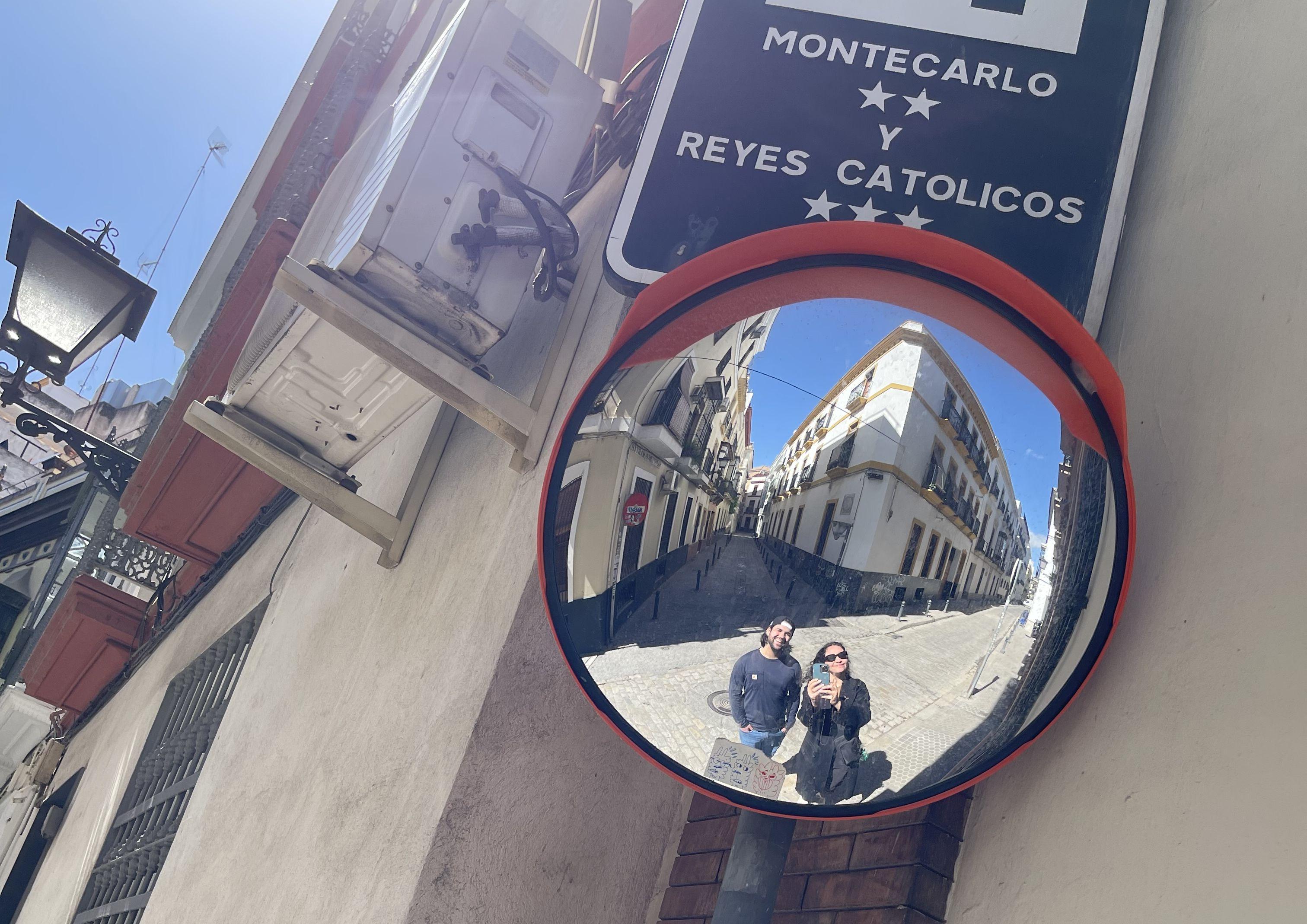 The Wedding Website of Santiago de la Cerda Harlow and Yolanda Yazbel Viruel Maciel