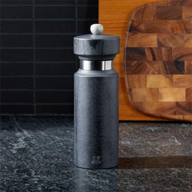 Peugeot ® Royan Salt Mill