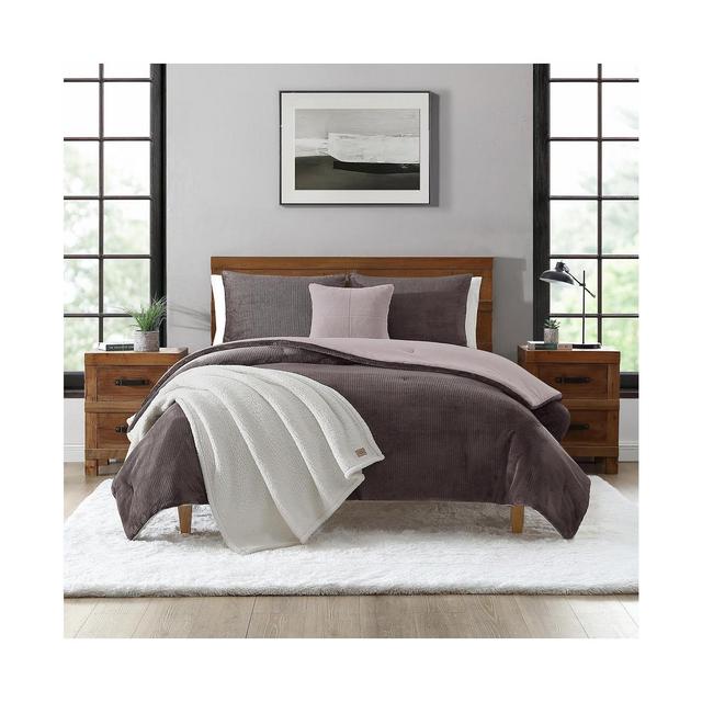 CLOSEOUT! UGG® Brody Reversible 5-Pc. Comforter Set, King