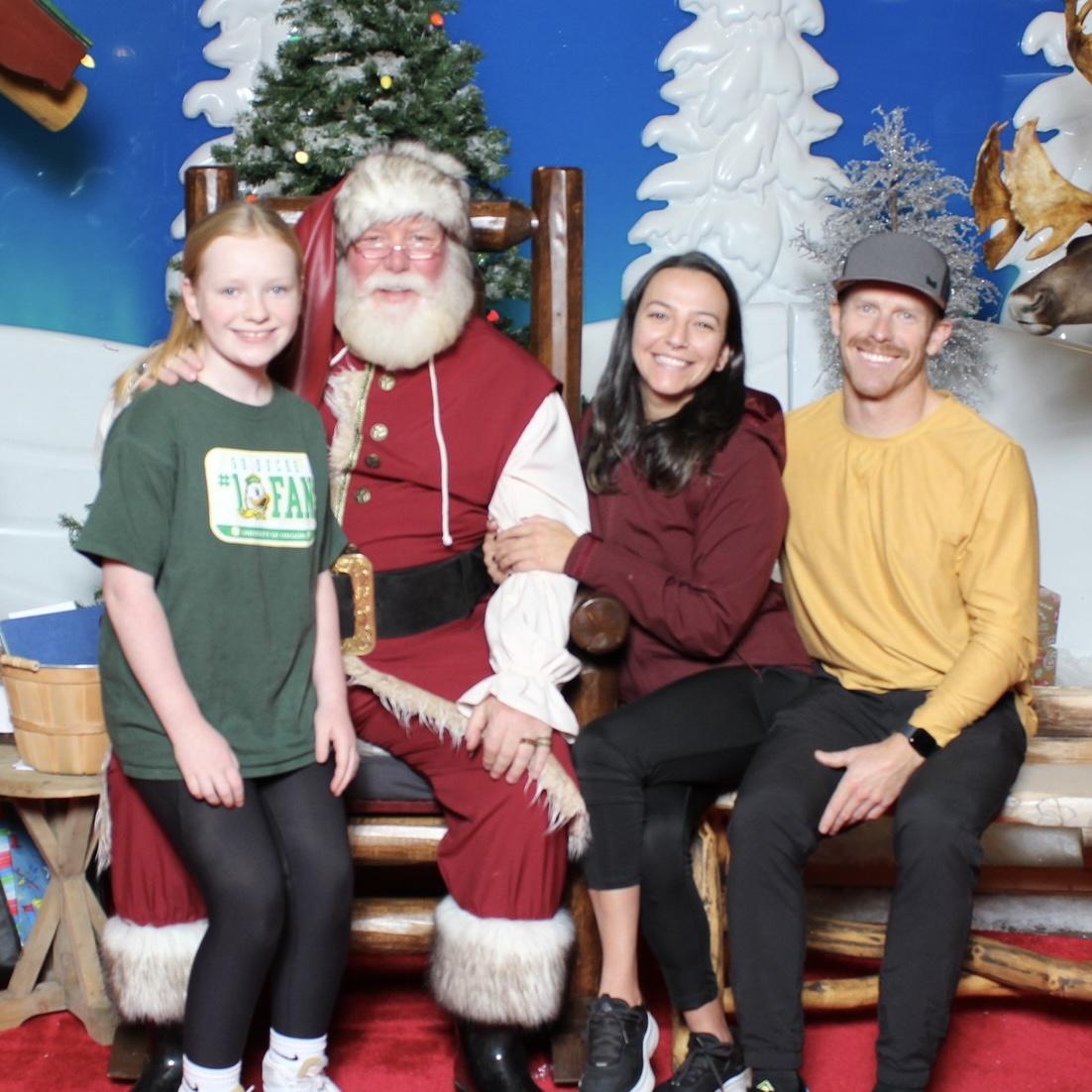 Santa at Cabela’s 12-7-23
