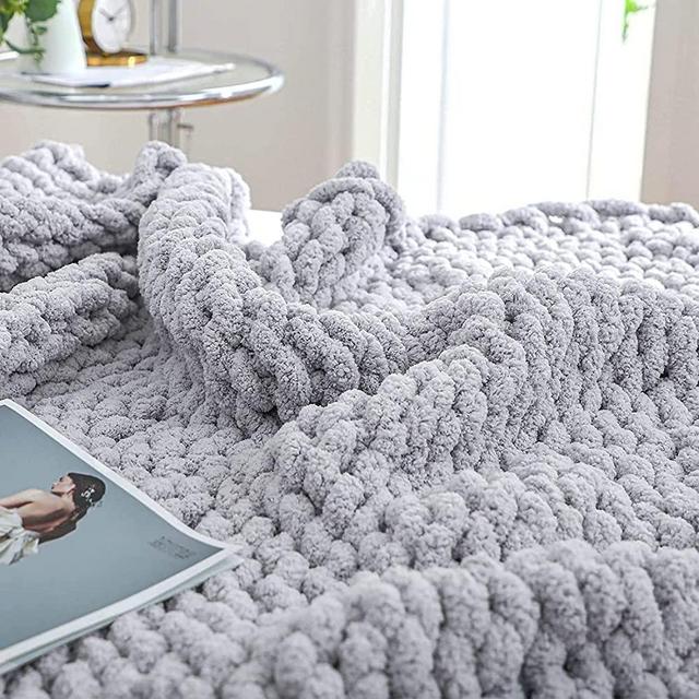 Chunky Knit Blanket Throw 40x40, Soft Chenille Knitted Throw Blanket, Small Throw Blanket Chunky Yarn, Thick Cable Knit Throw, Cute Rope Knot Throw Blankets for Couch Bed Sofa (Light Grey)