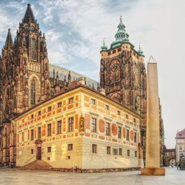 Self guided tour of Prague Castle (Prague)