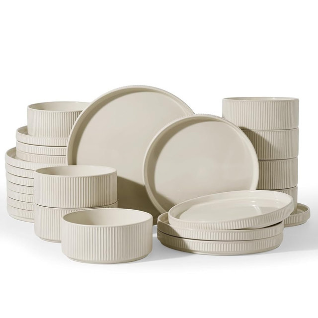 Famiware Star 18-Piece Stoneware Dinnerware Set for 6 – Oat, Ceramic Ribbed Plates and Bowls – Modern Rustic Dishes, Everyday & Formal Use – Chip & Scratch Resistant, Microwave & Dishwasher Safe