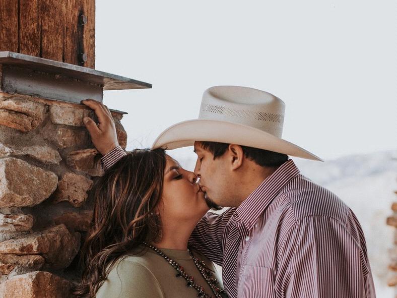 The Wedding Website of Daniel Stephens and Sydni Myers