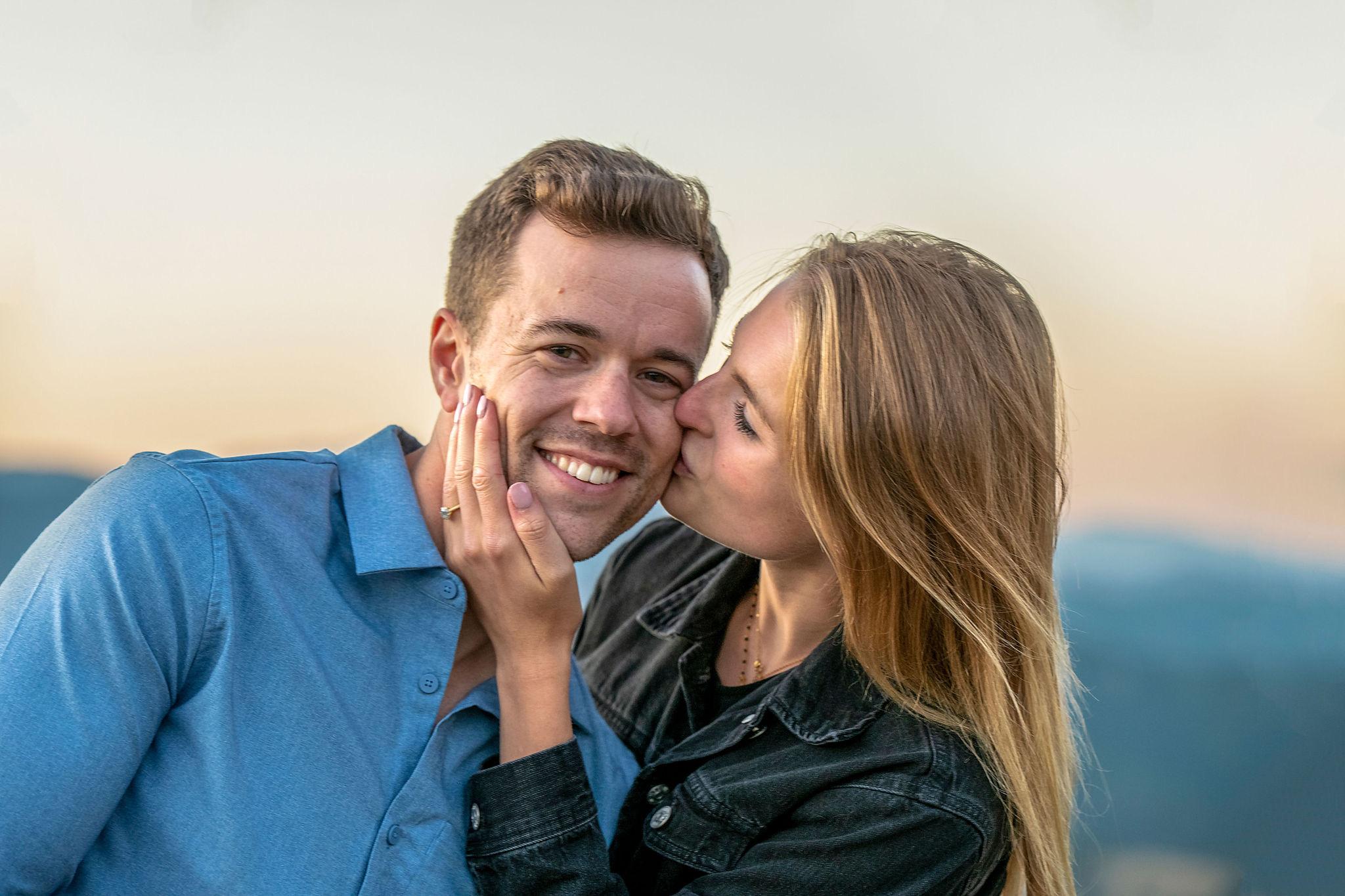The Wedding Website of Benita Horl and Zach Williams