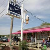 Van Dee's Ice Cream Shoppe