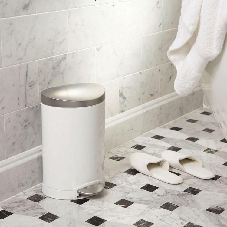 Simplehuman 6 Liter / 1.6 Gallon Semi-Round Bathroom Step Trash Can, White  Steel & Reviews