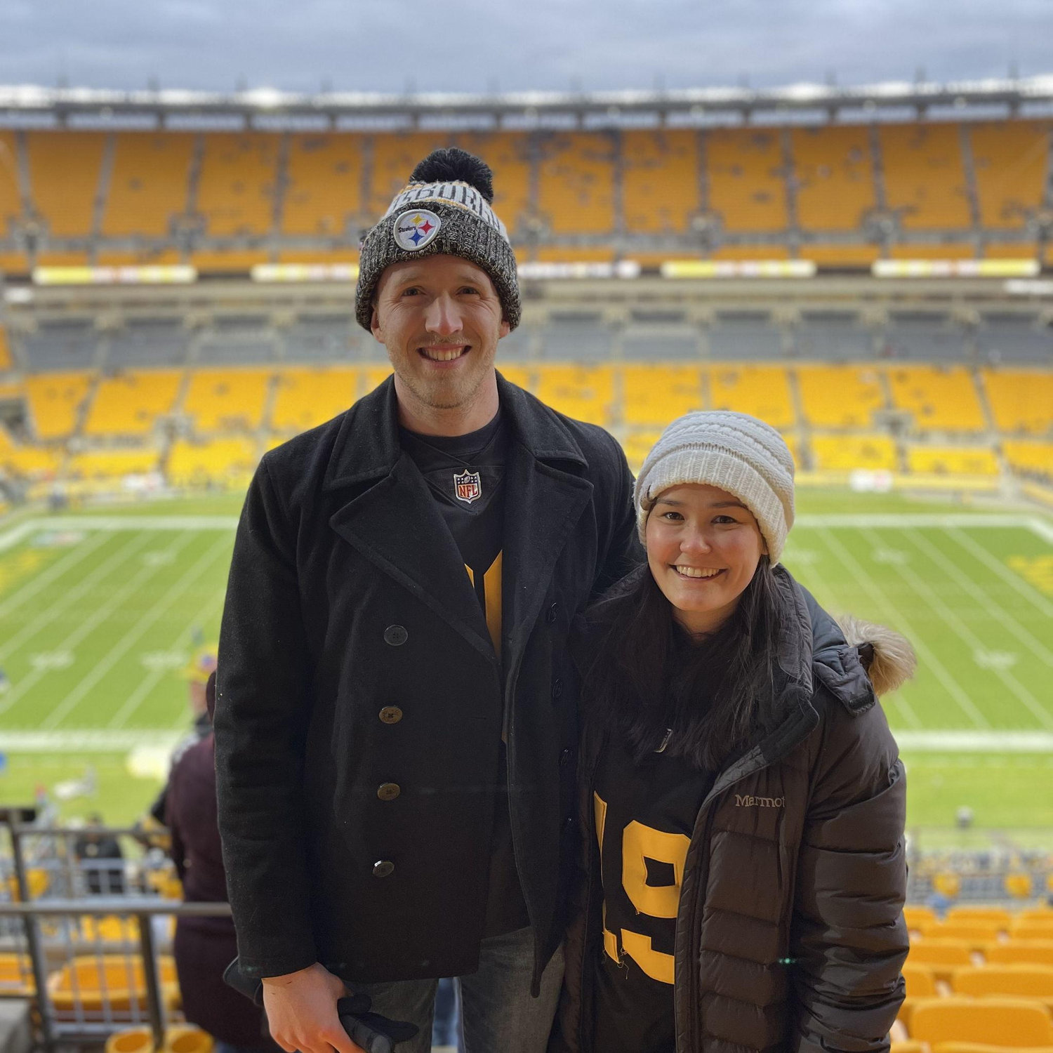 Roger is a big Steelers fan! He took Rachel to her first NFL game. It was FREEZING!