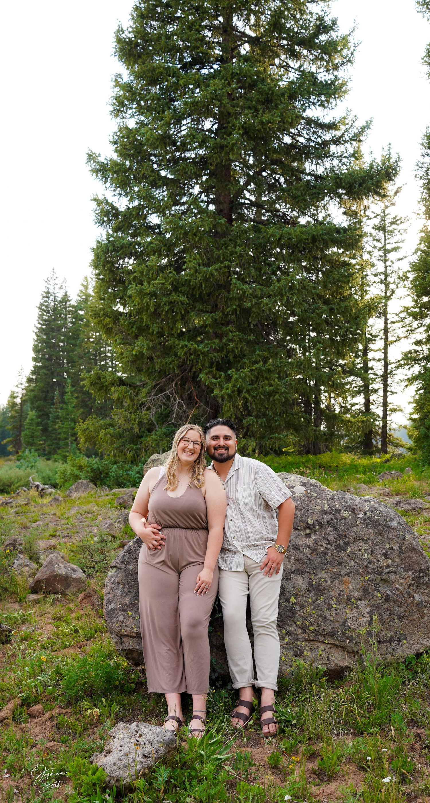 The Wedding Website of Shelby Leatherman and Oscar Gutierrez