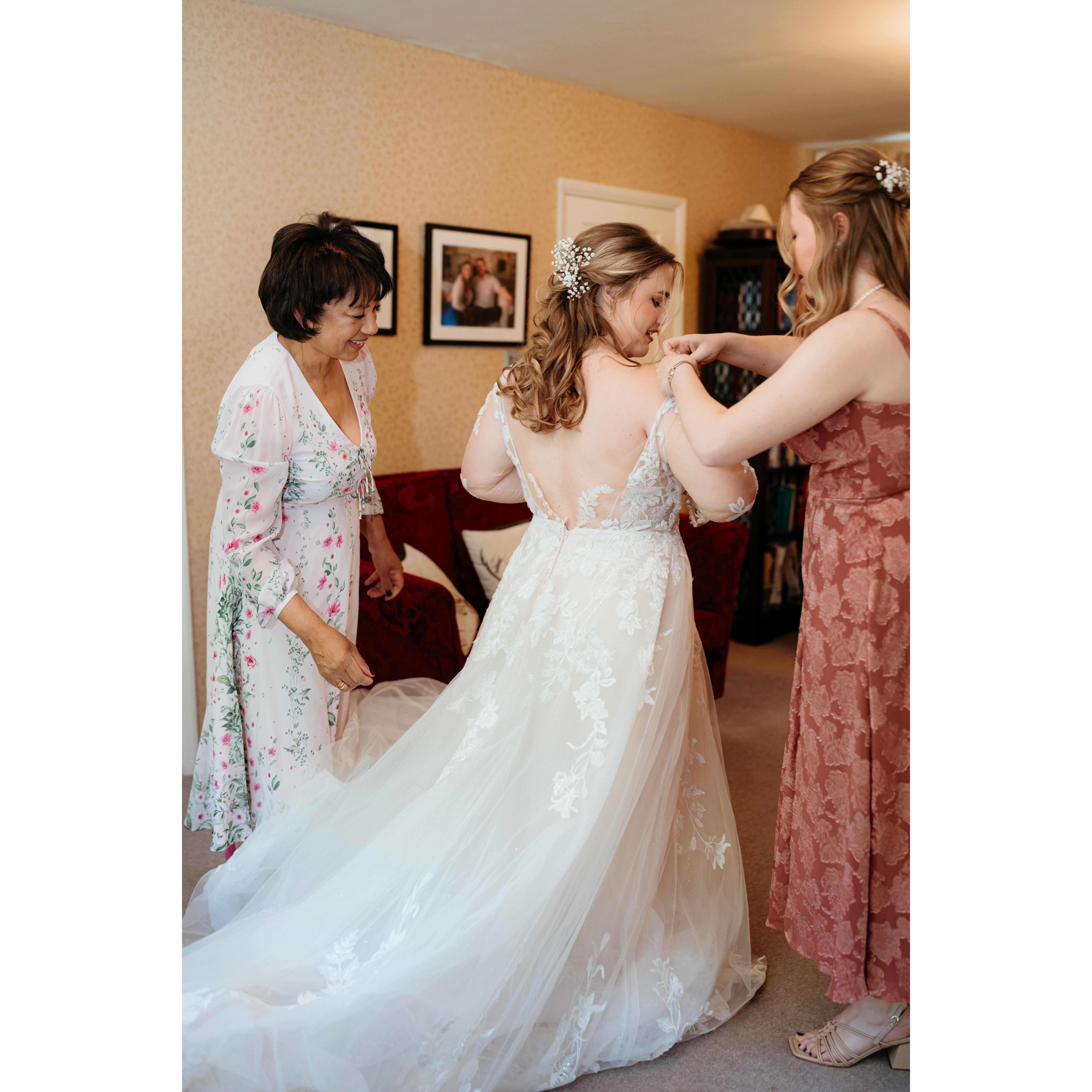 Ladies getting ready