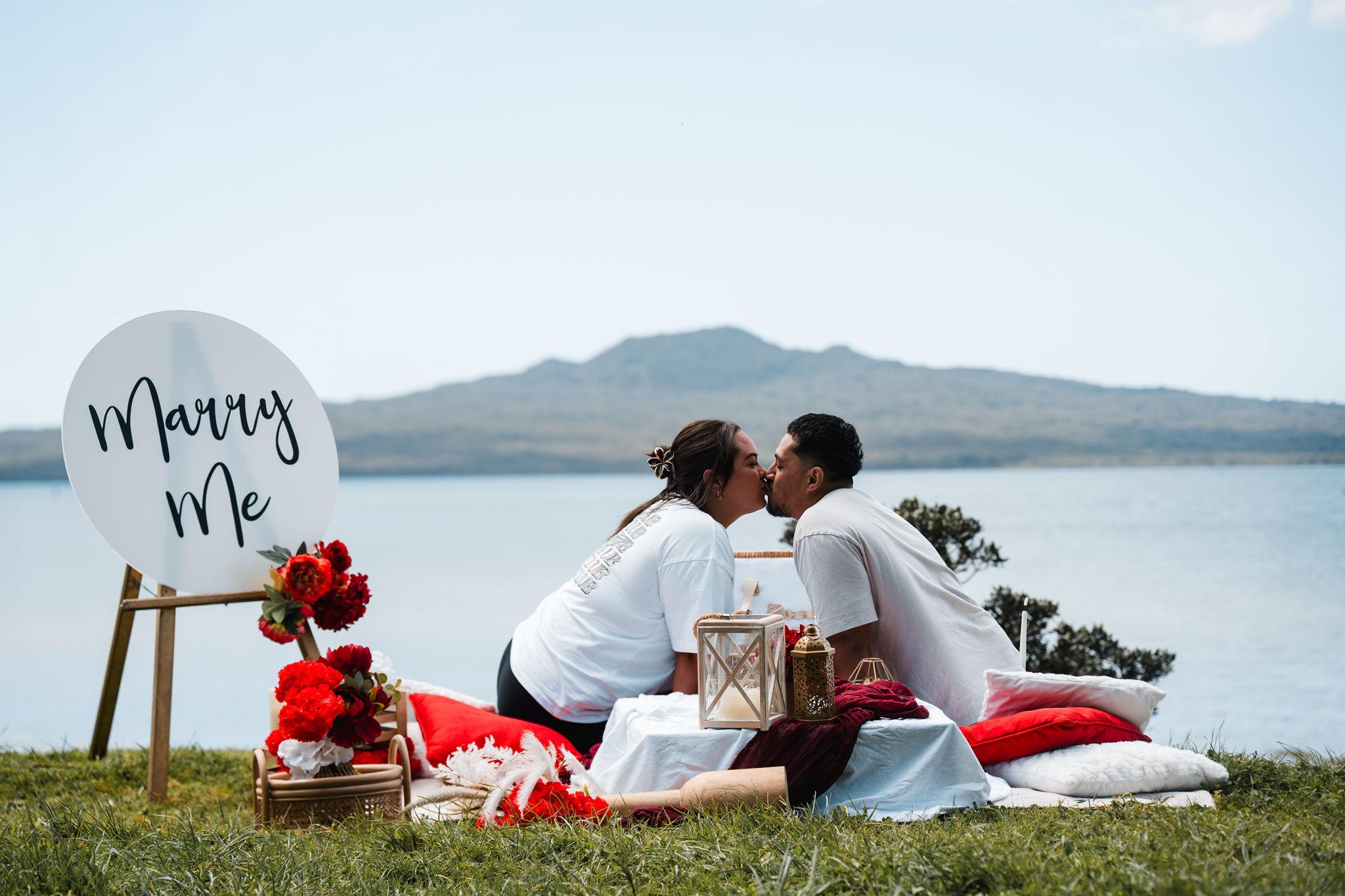 The Wedding Website of Mia Memea and James Munivai