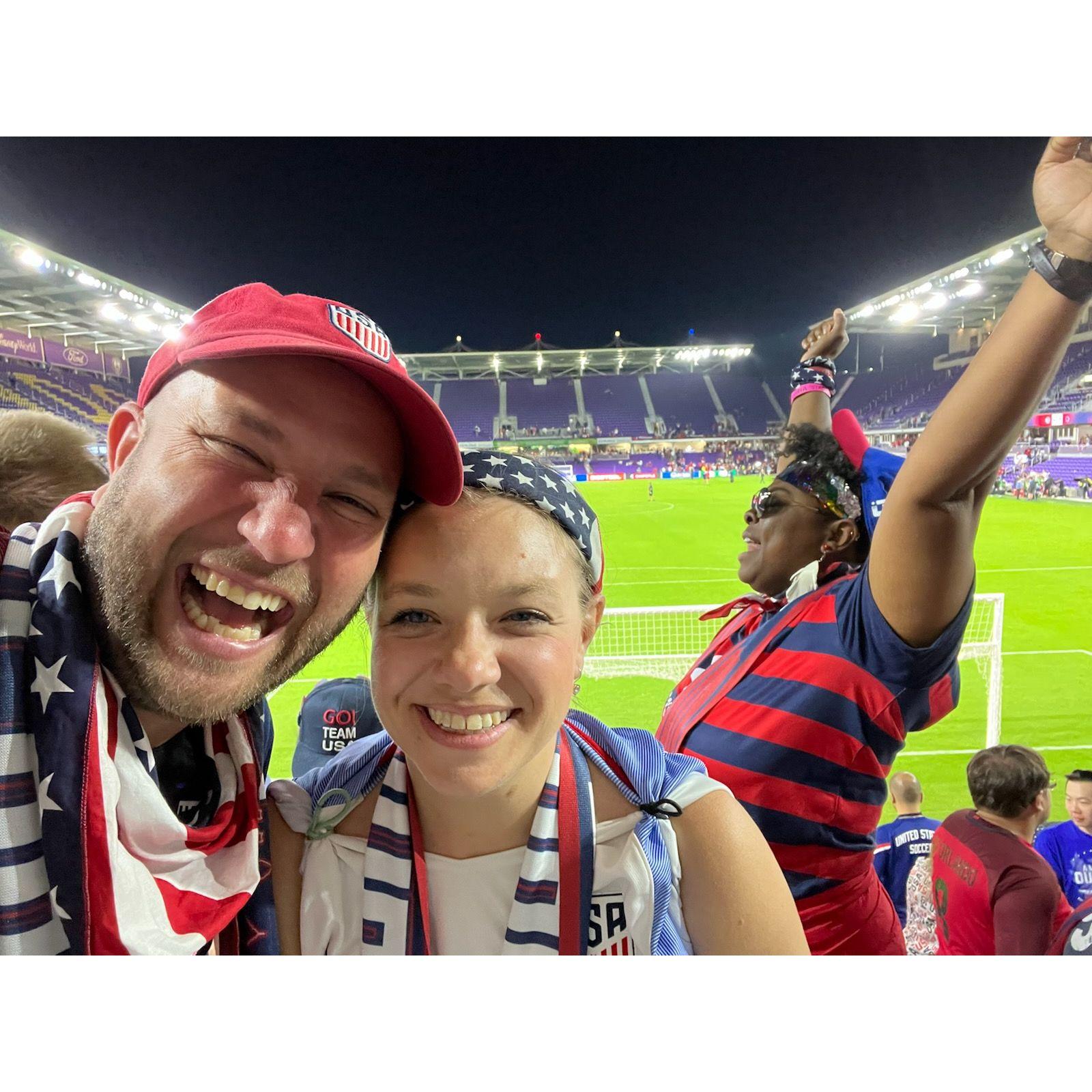 Allen introduces Caitlin to USA soccer