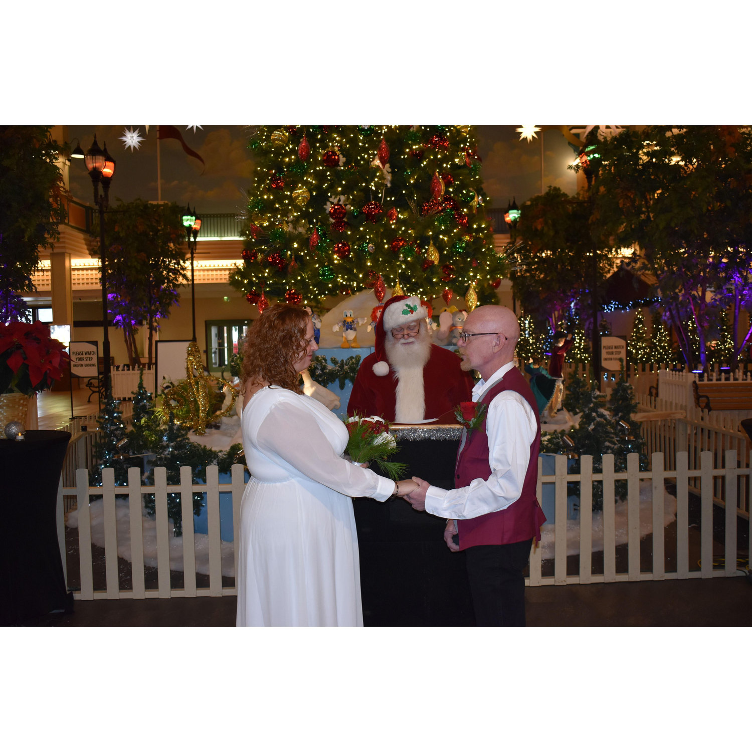Yes we got married by Santa