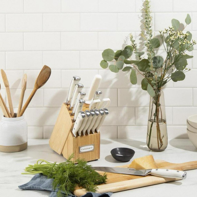 Classic Triple Rivet 15-Piece Knife Block Set