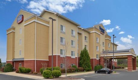 The Wedding Website of Jana Dubose and Ahmad Mitchell