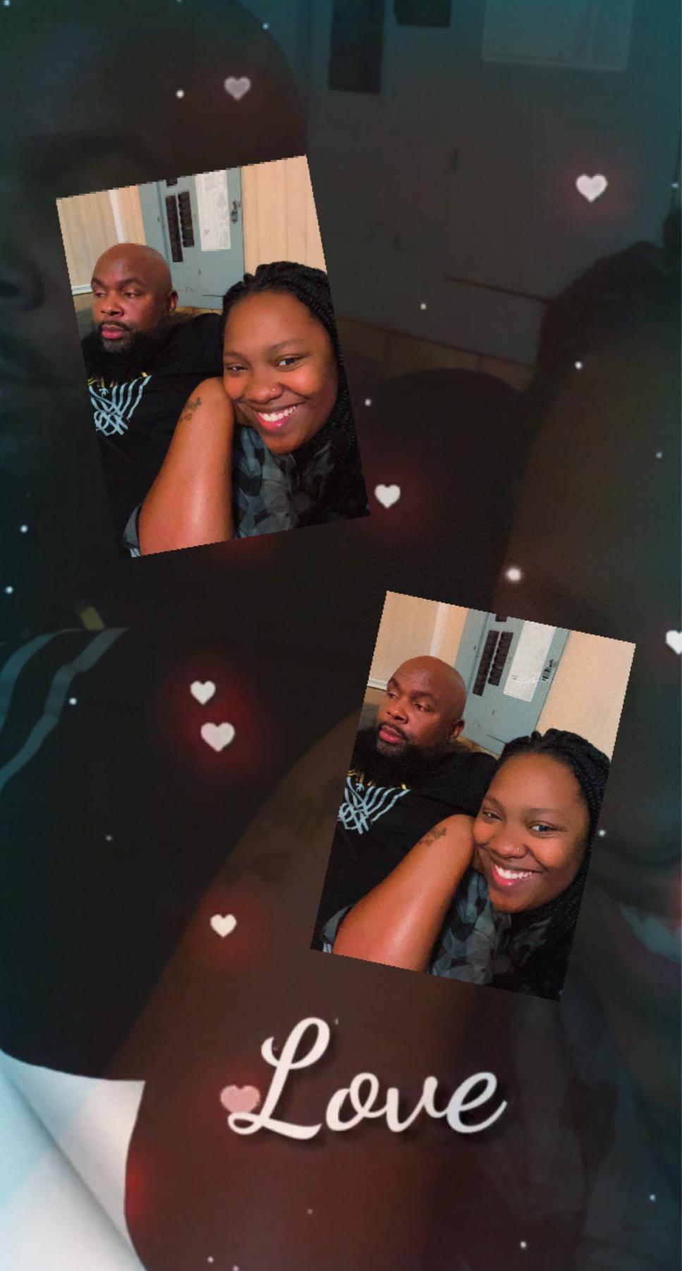 That smile, he keeps there.😊😊