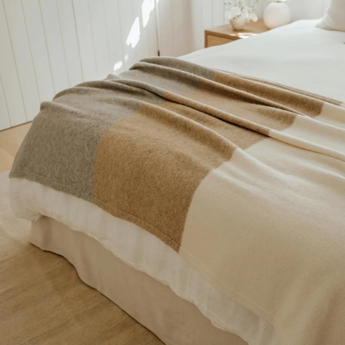Alpaca Colorblock Throw