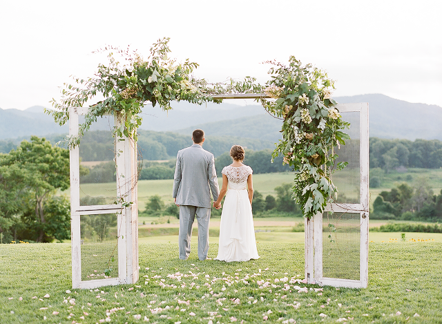 The Wedding Website of Rebecca Hall and Jonathan Fields