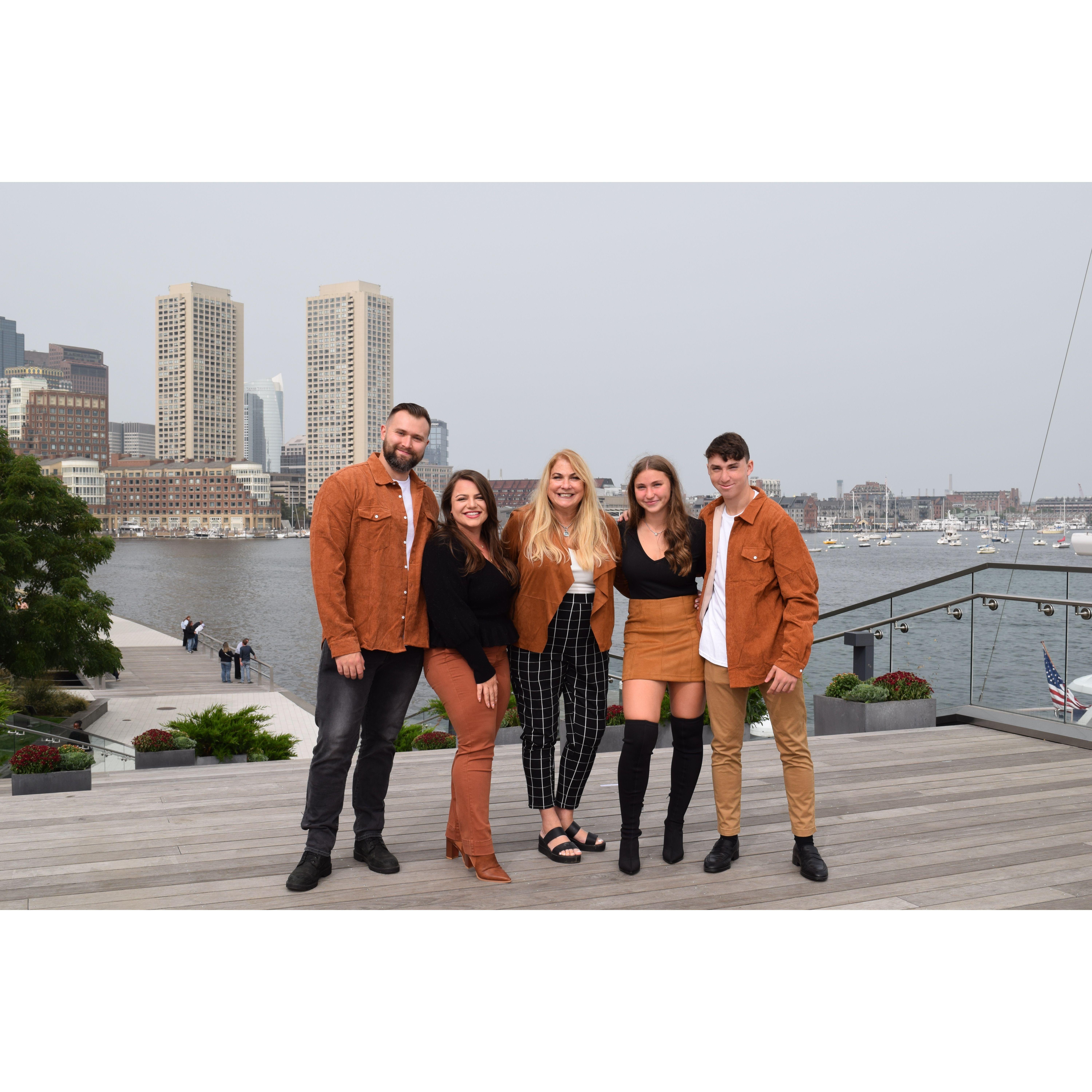 Family Photos, Boston Seaport ~ October 2023