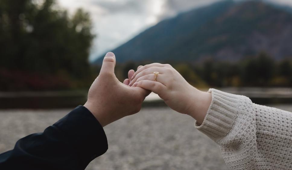 The Wedding Website of Abi Moser and Ethan Bidlen