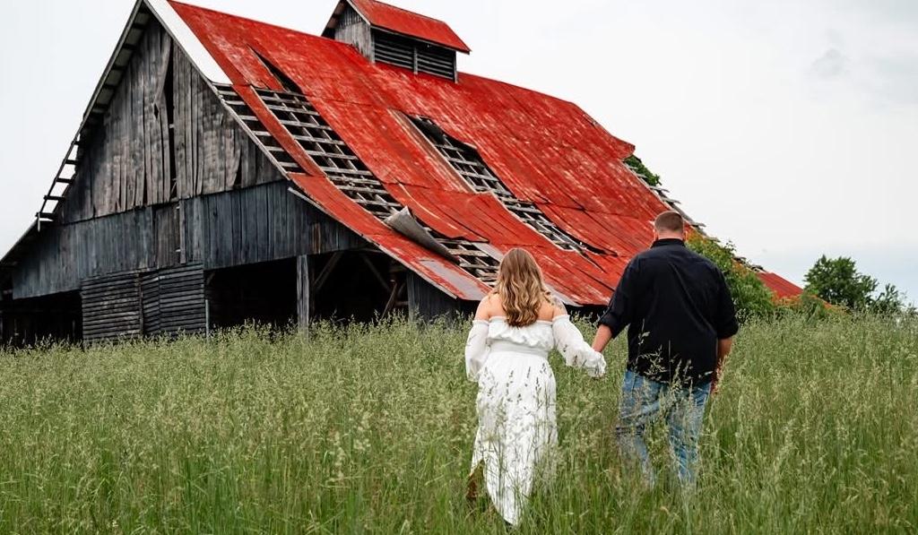 The Wedding Website of Jaimie Thurman and Pete Garcia