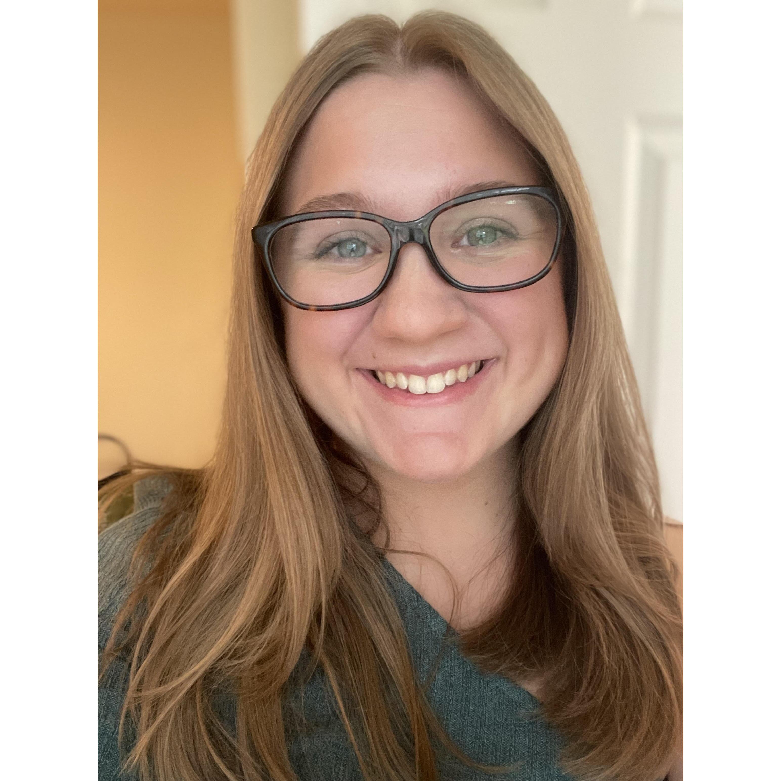 Lauren's Bumble Profile Photo