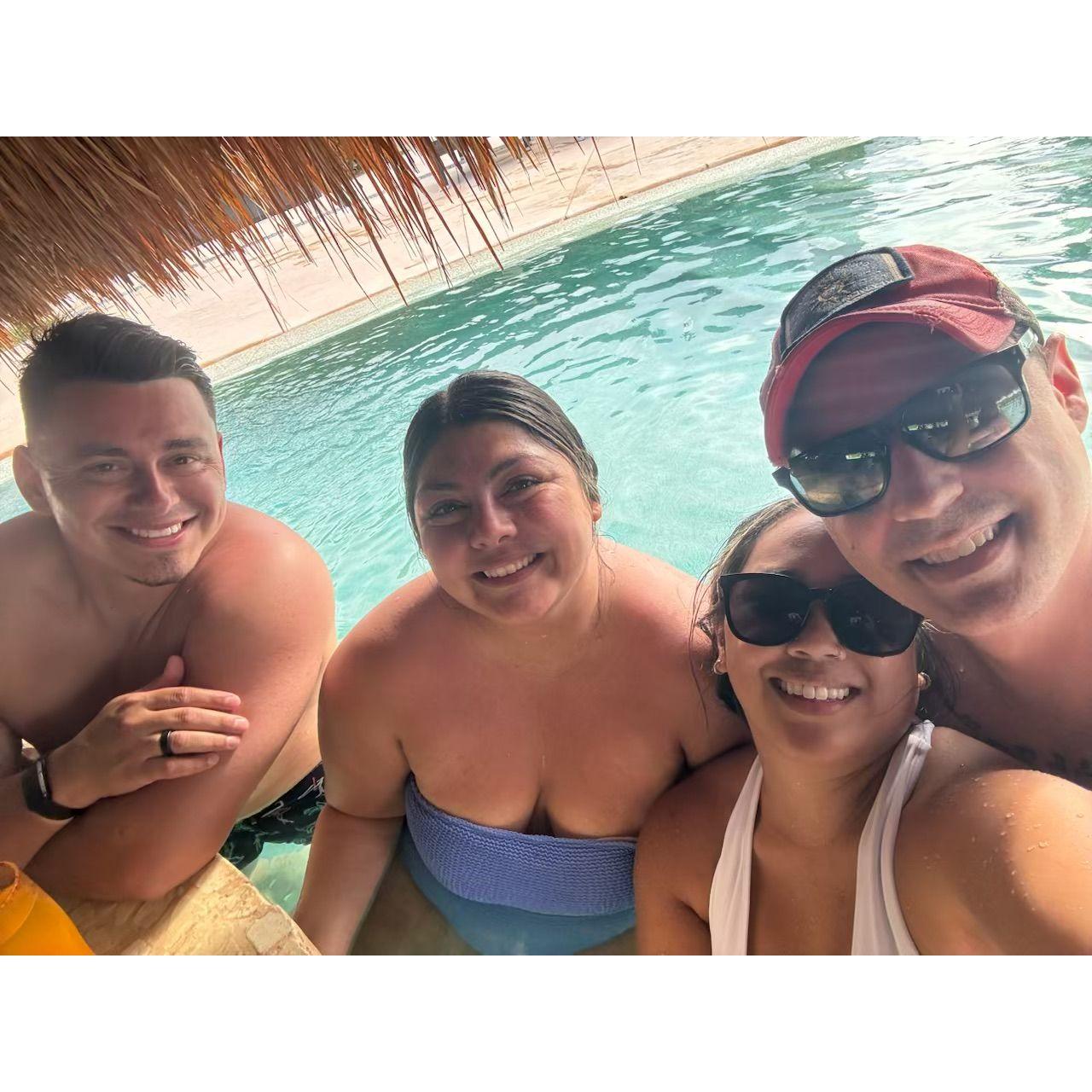Mexico with the Bentons!