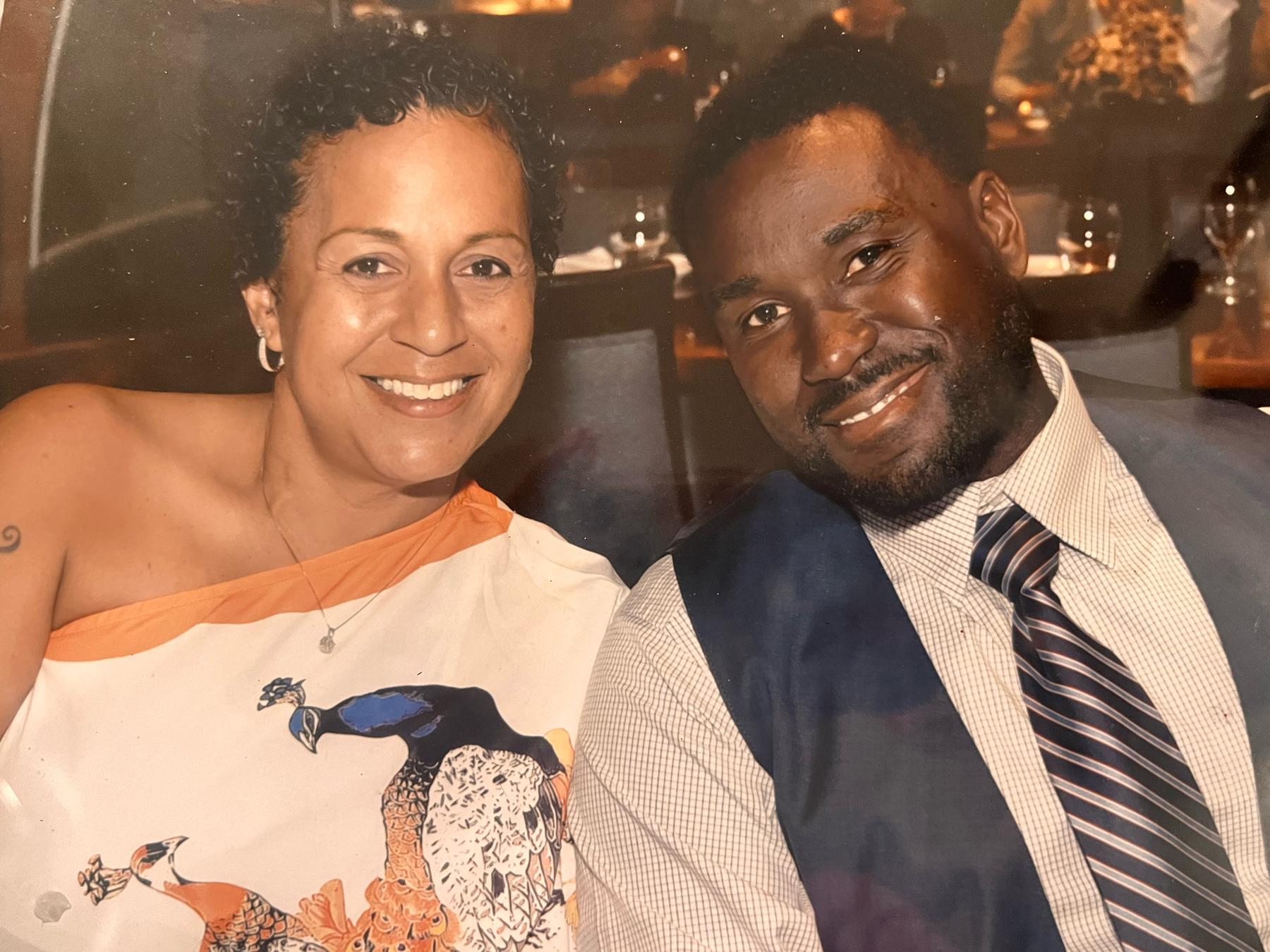 The Wedding Website of Brenda Martinez and Ron Myers