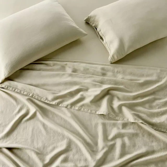 Queen 100% Linen Sheet Set Light Olive Green - Casaluna™