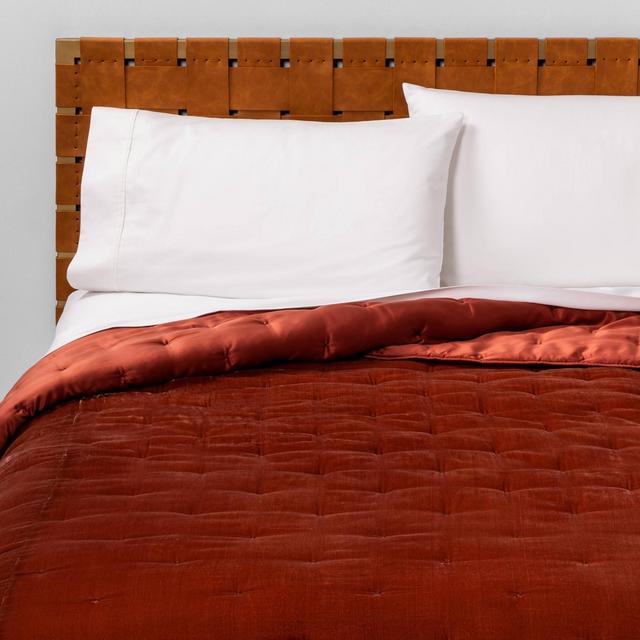 King Velvet Tufted Stitch Quilt Bronze - Opalhouse™