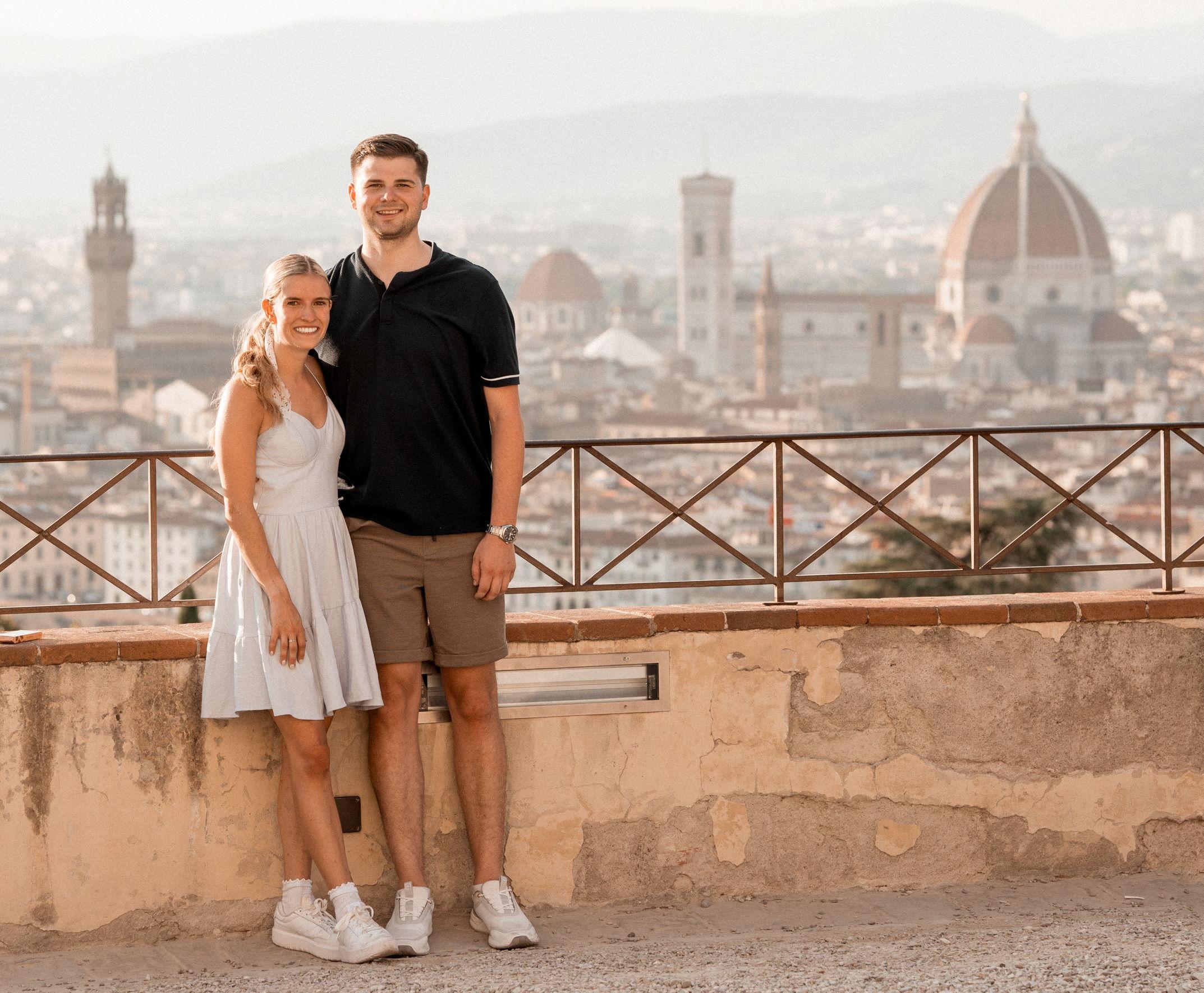 The Wedding Website of Emily Clysdale and Luke Bunkers