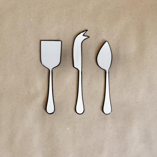 Enamel Cheese Set