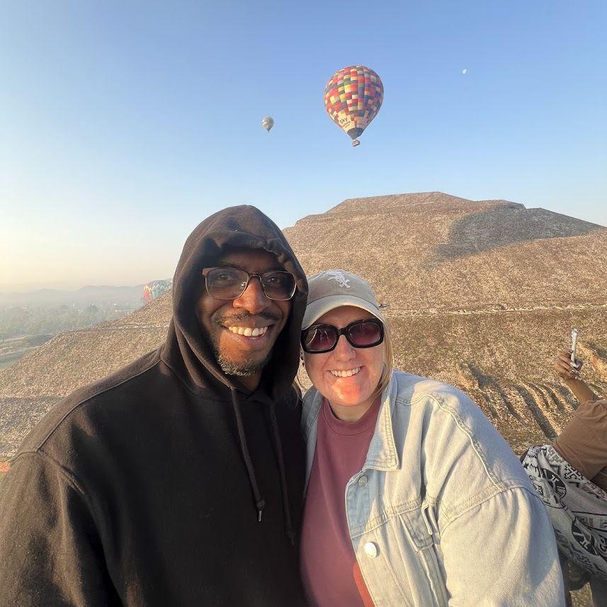 Hot air balloon ride in Teotihuacan