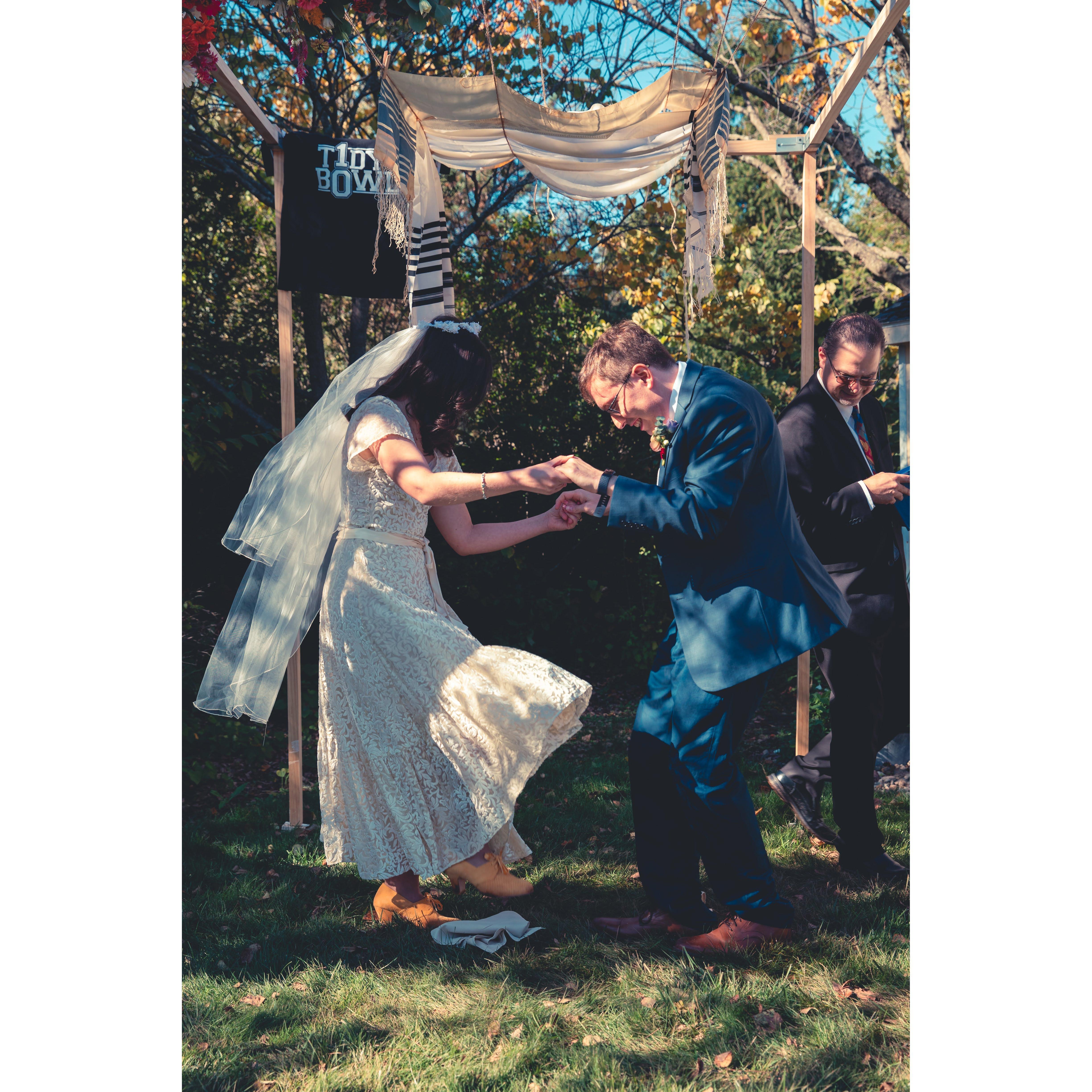 Hillsborough, October 17, 2021. About to break the glass! Wedding photos by our talented friend and photographer, Jimmy Kastner (with Kristin!).