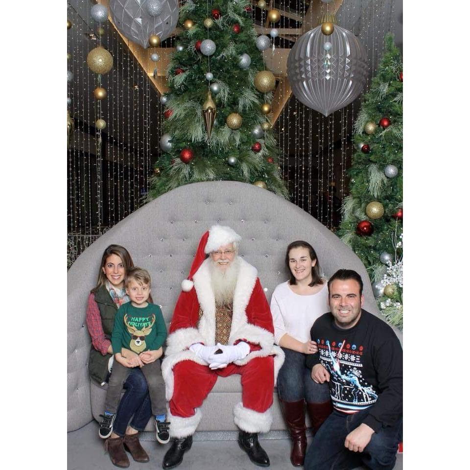 Christmas 2017 with Valerie, Kurt, and Ol' Saint Nick!
