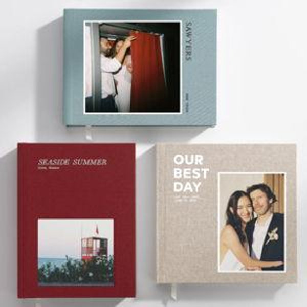 Premium Layflat Wedding & Engagement Album | Artifact Uprising