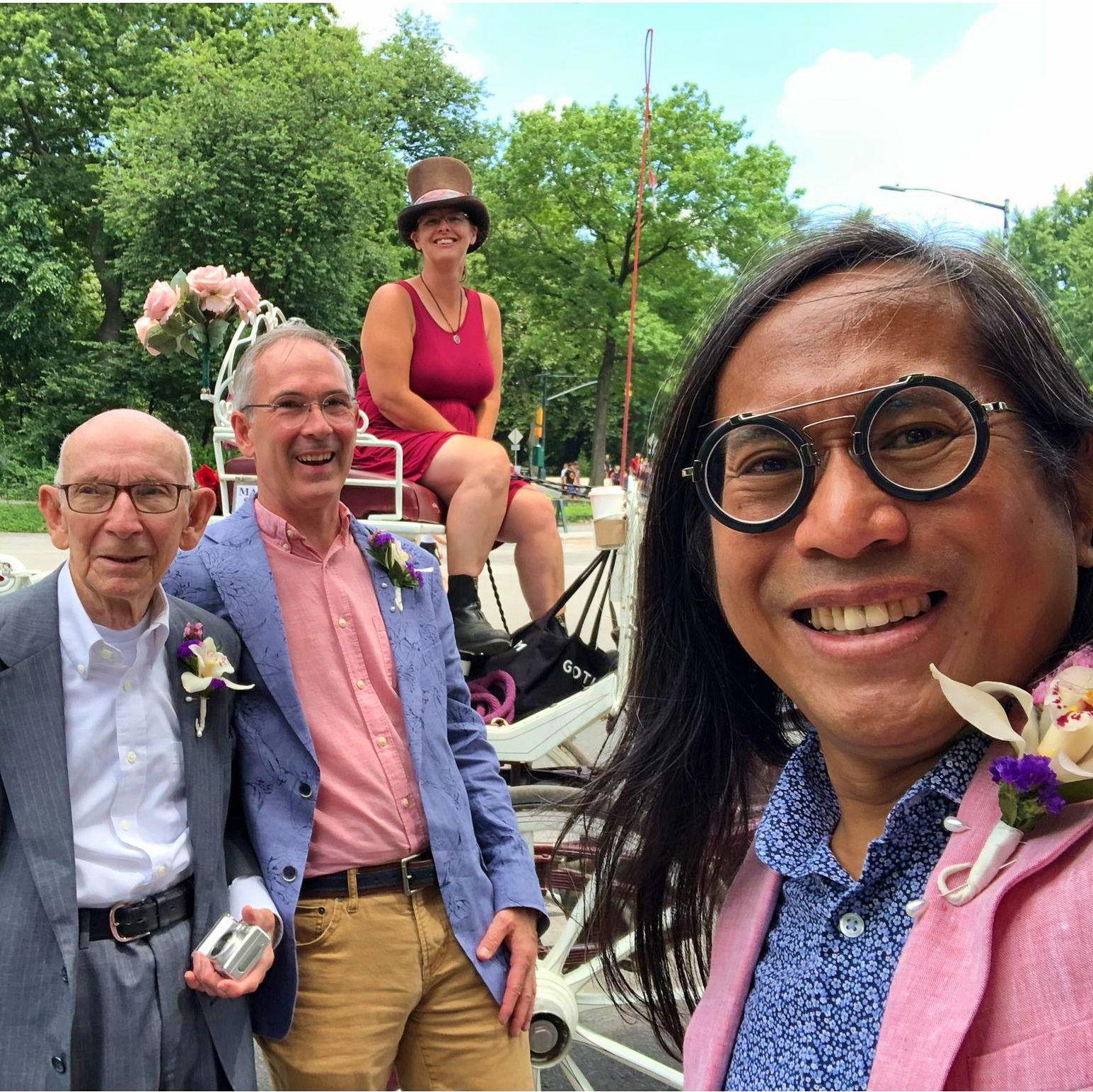 our carriage dropped us at the Tavern on the Green for the wedding reception