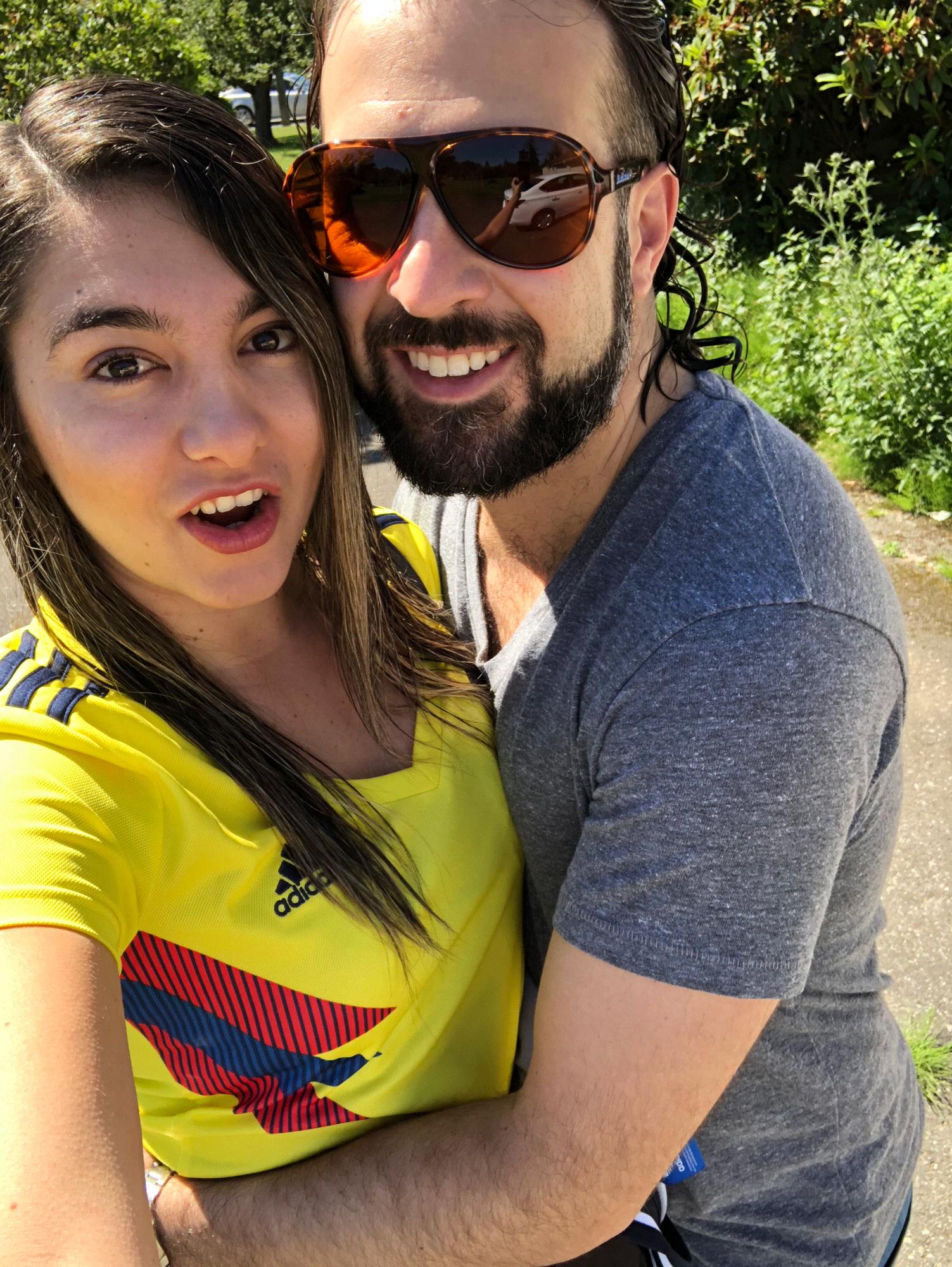 Cheering Colombia World Cup
Apoyando a Colombia en el mundial