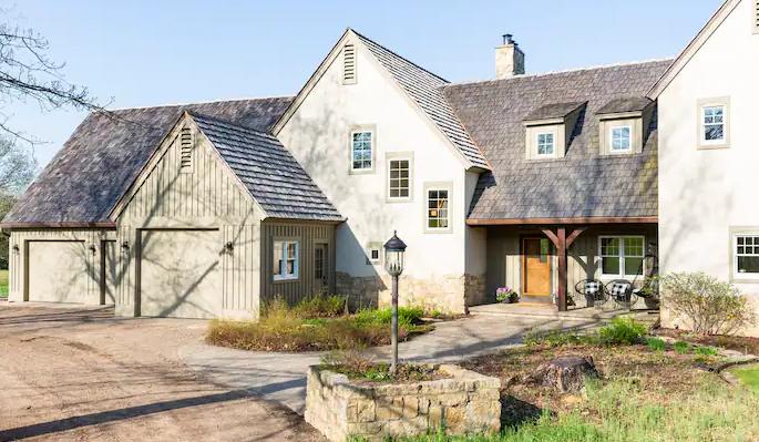 The Wedding Website of Allison Trefethen and Bodhe Scheerer