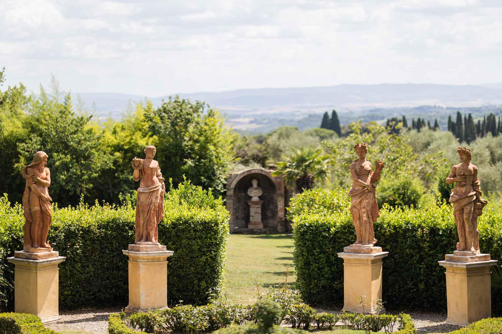 The Wedding Website of Christina Canzoneri and Andrew Schroeder