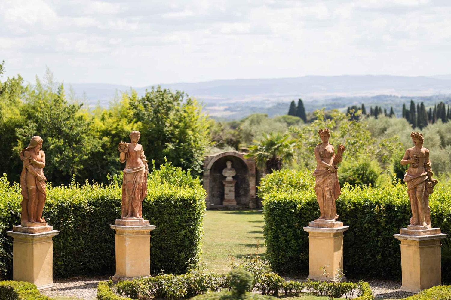 The Wedding Website of Christina Canzoneri and Andrew Schroeder