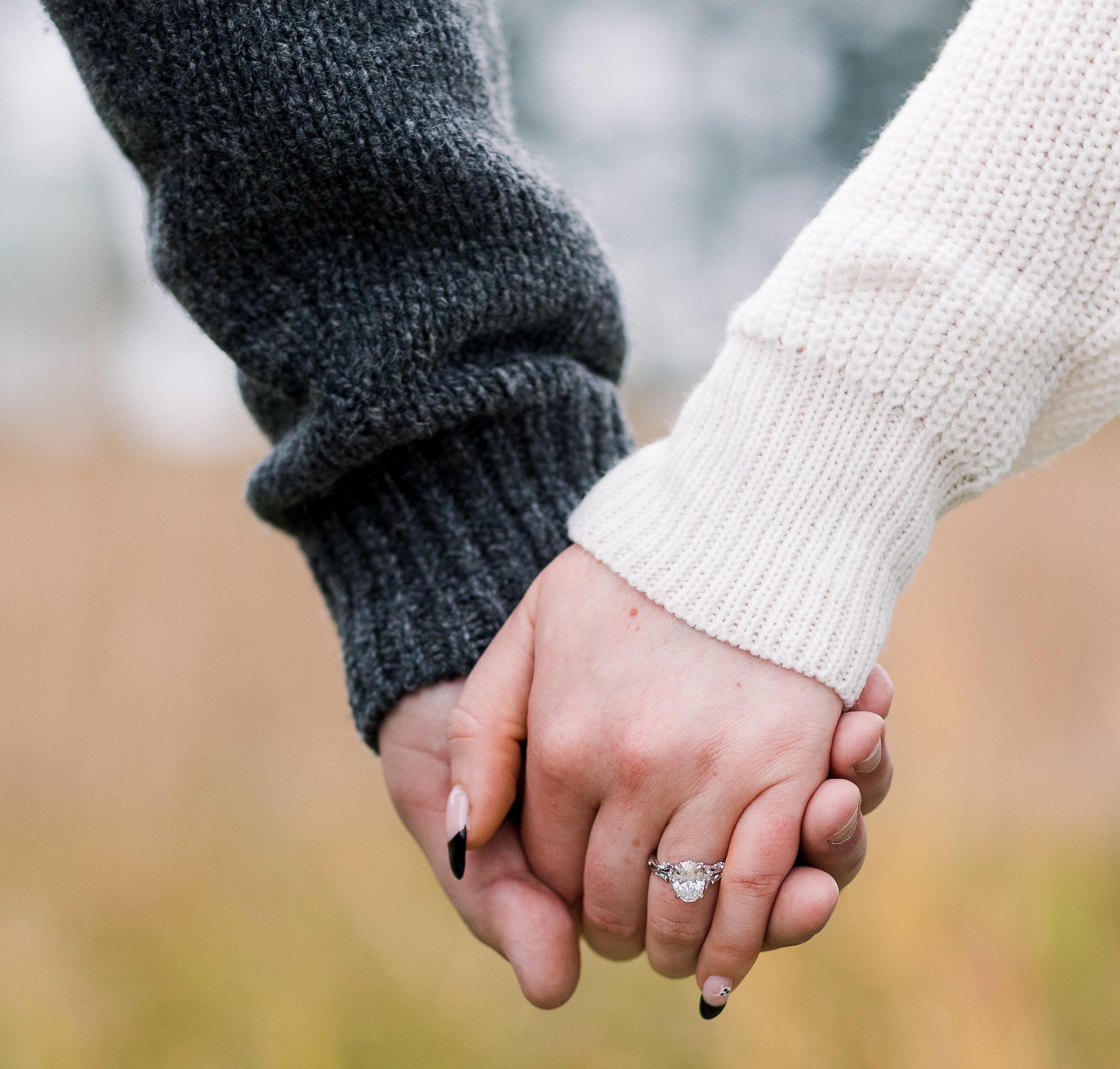 The Wedding Website of Ari Smith and Greg Krol