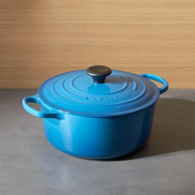Le Creuset ® Signature 5.5-Qt. Round Marseille Blue Dutch Oven with Lid