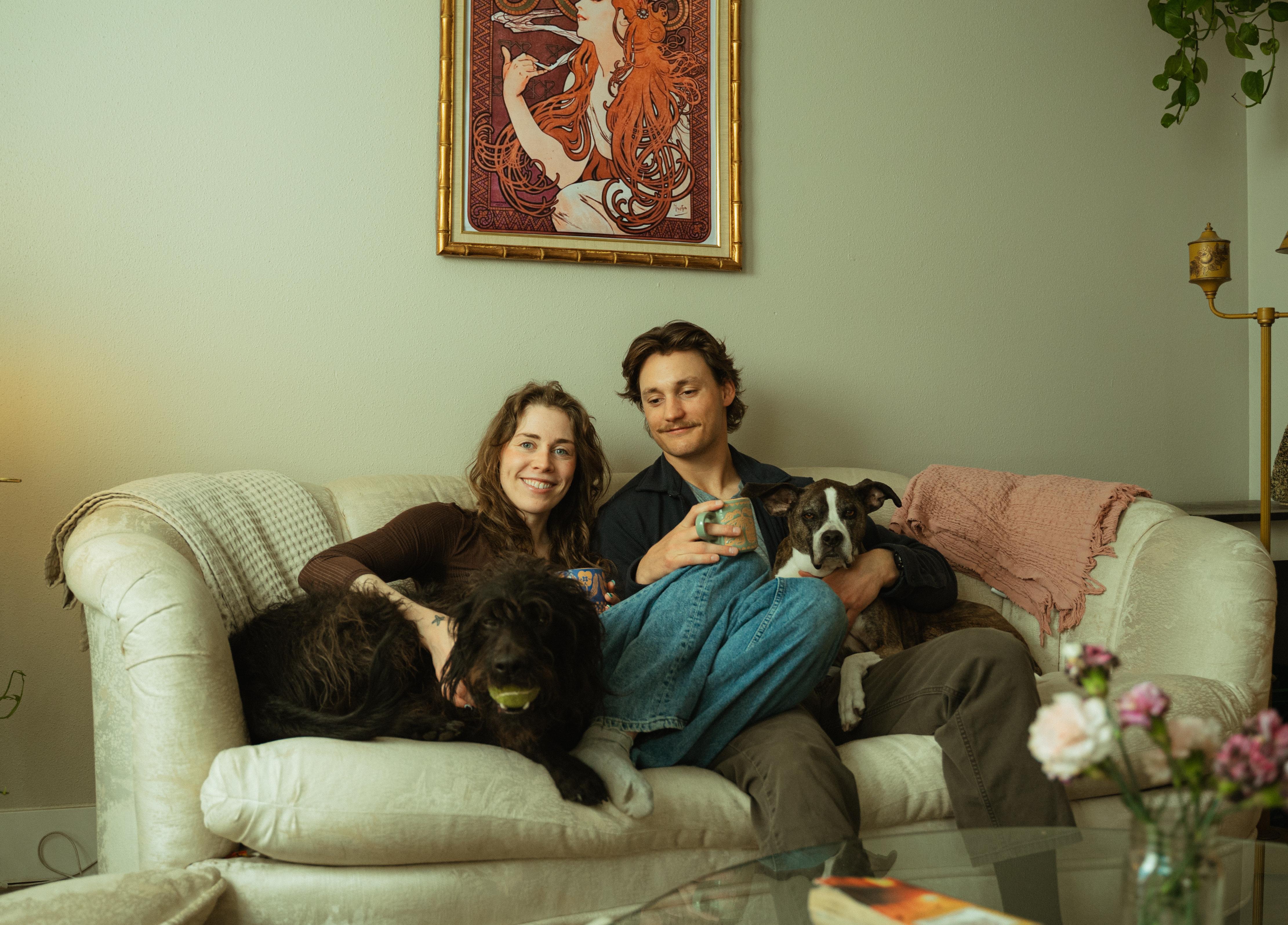 The Wedding Website of Isabel Kate Van Dyke and Andrew Barrett Johnson